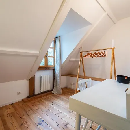Le Grenier A Sel, Coeur Historique Sainte-Suzanne (Mayenne)