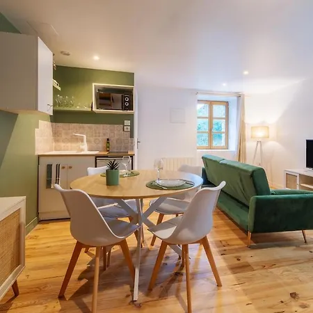 Apartment Le Grenier A Sel, Coeur Historique *